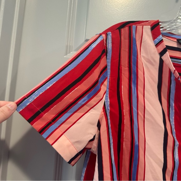 Cynthia Rowley Pink/Red Striped Short Sleeve Blouse size Medium - Picture 4 of 8